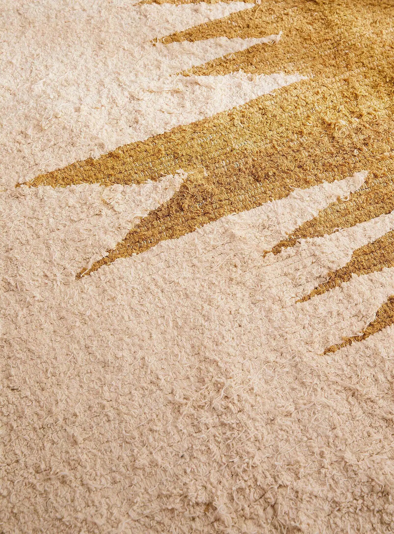 Handmade Organic Cotton Apache Rug | Tapis Apache en coton biologique fait à la main