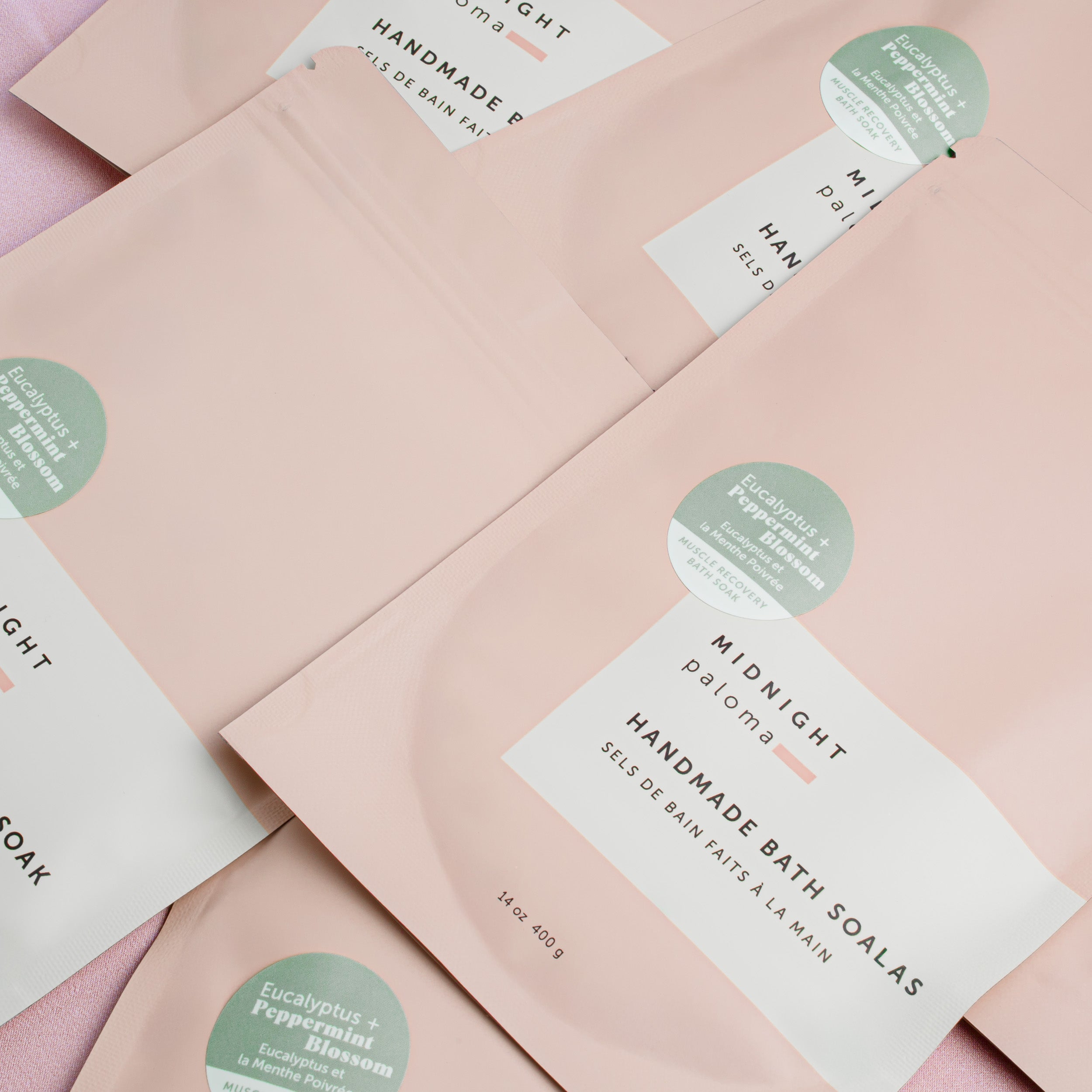Eucalyptus + Peppermint Blossom Bath Soak | Midnight Paloma