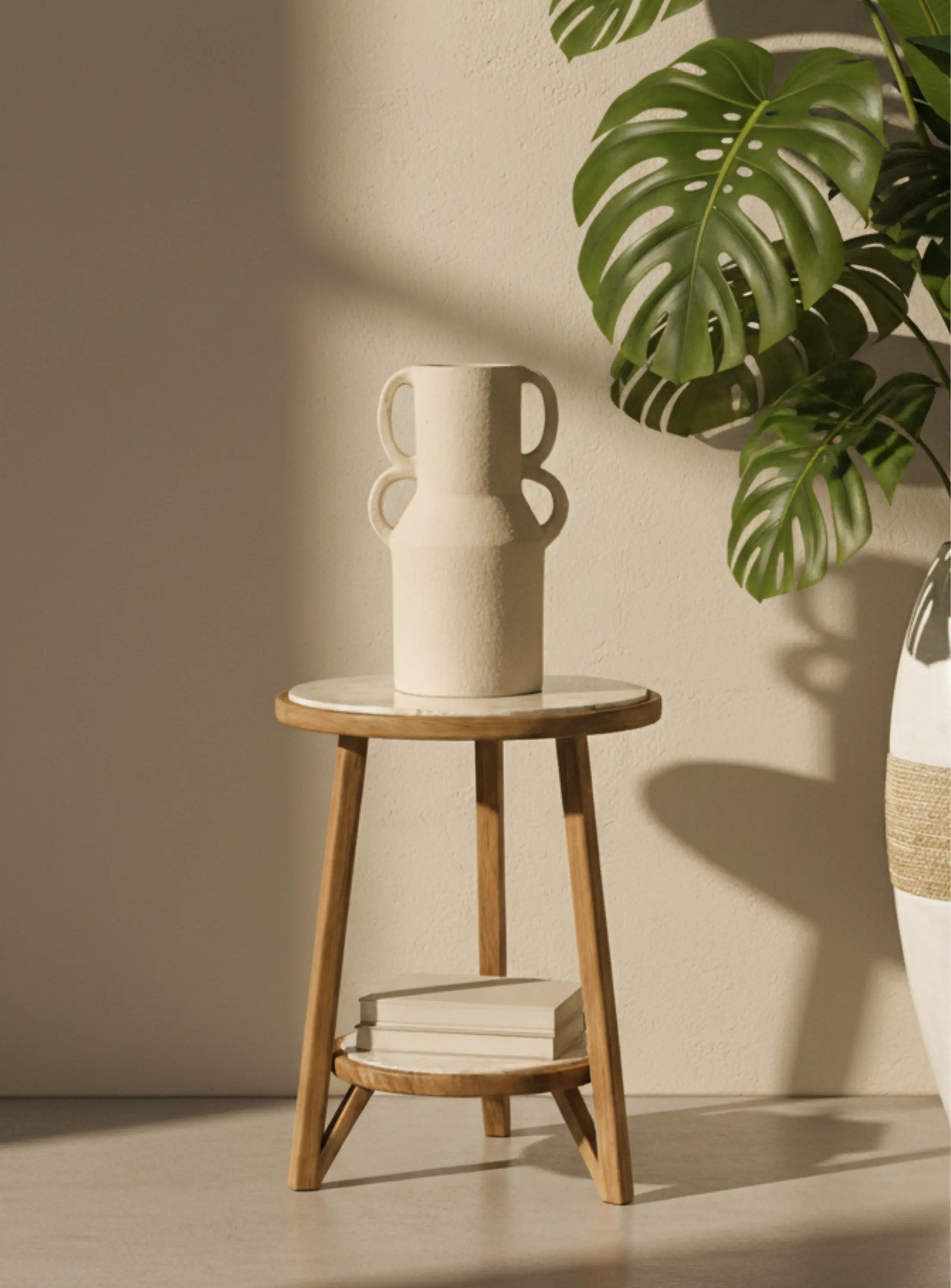 Poseidon Vase - Cream | Vase Poséidon - Crème